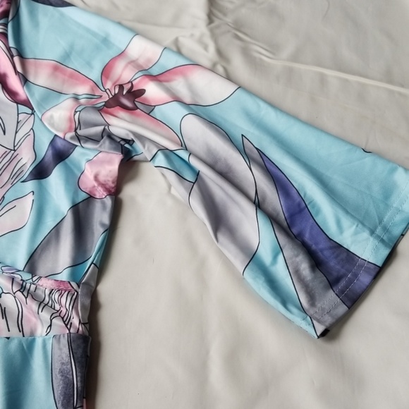 plus sz belted maxi dress - Picture 2 of 5